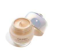 Future Solution LX Total Radiance Foundation R4