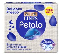 Lines Idea petalo blu assorbenti notte 9 pezzi