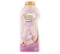 Spuma di Sciampagna abbraccio delicato ammorbidente concentrato pelli sensibili 30 lavaggi 600ml