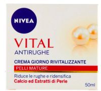 Nivea Vital Antirughe Crema Giorno Rivitalizzante con Calcio ed Estratti di Perle per Pelli Mature 50ml