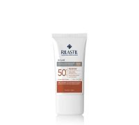 RILASTIL D-CLAR SUN SYSTEM CREMA UNIFORMANTE SPF50+ MEDIUM 40ML