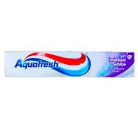 Aquafresh Intense White dentifricio sbiancante 75ml