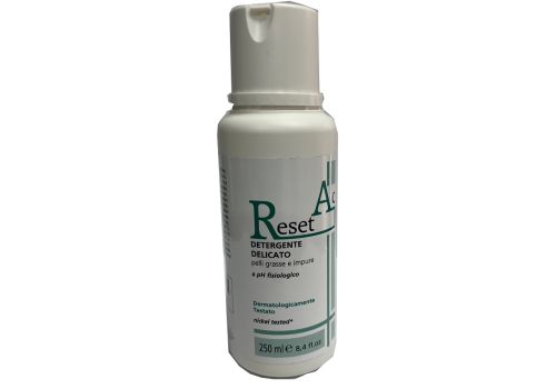 Resetac detergente delicato per pelli grasse e impure 250ml