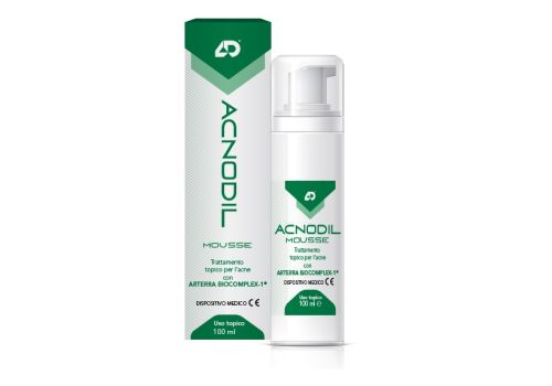Acnodil Mousse trattamento topico per l'acne 100ml