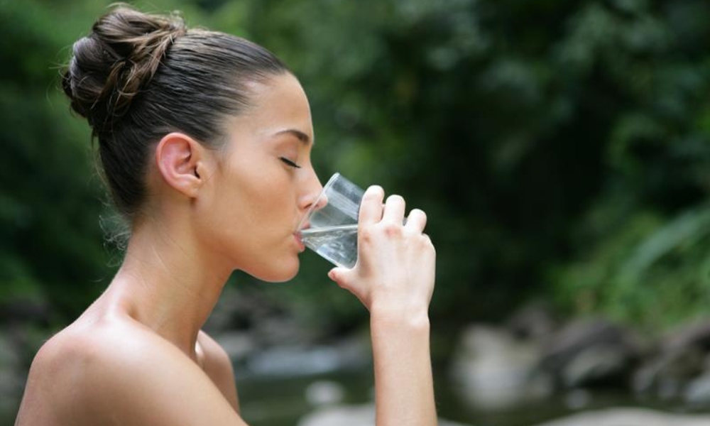 Caldo, spossatezza e crampi? I migliori integratori con magnesio e potassio